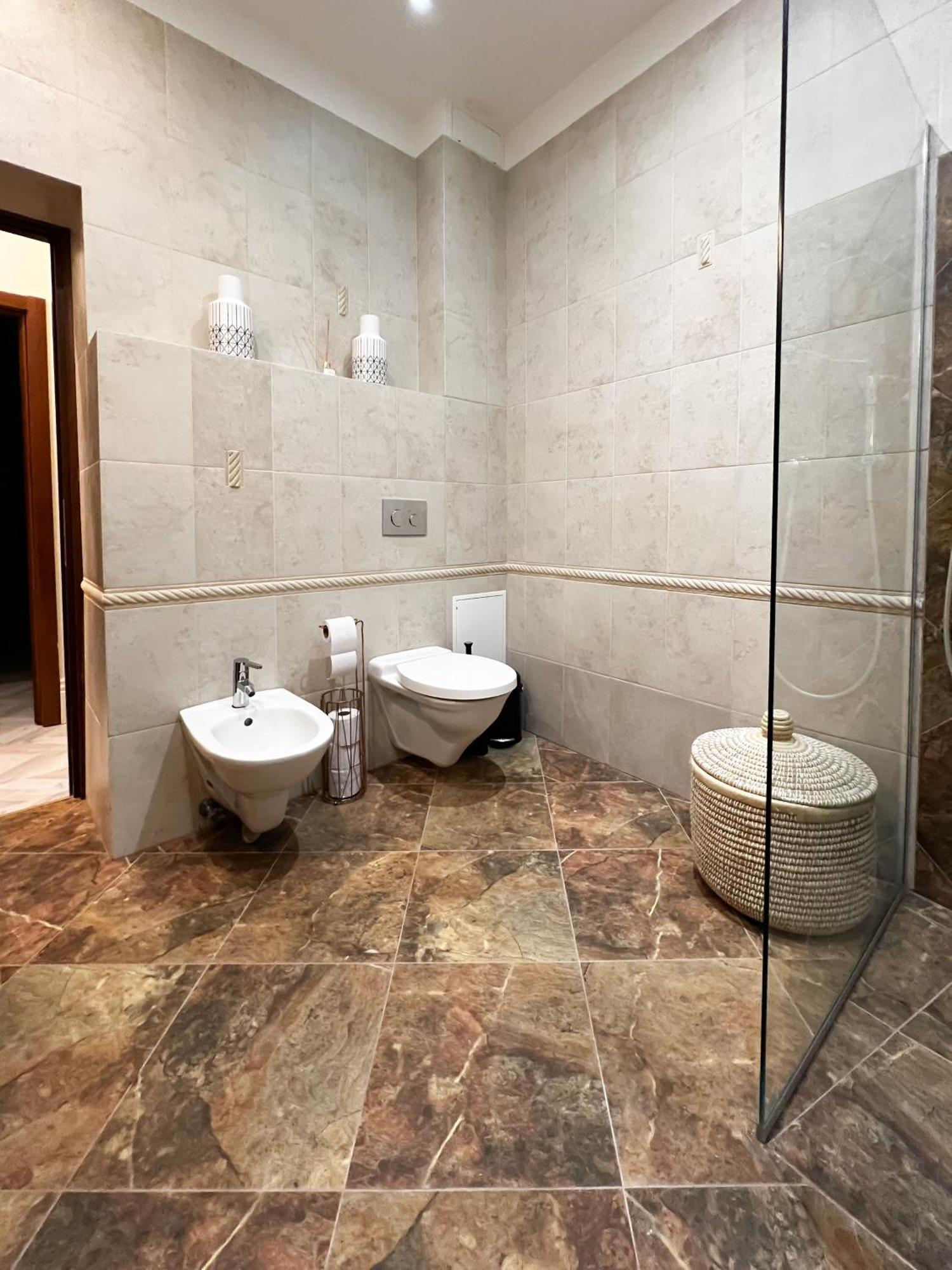 Luxury Old Town Apartment فيلنيوس المظهر الخارجي الصورة
